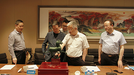 热新闻丨会长汪林朋与武威市长周伟一行在2121非凡之家集团总部进行座谈