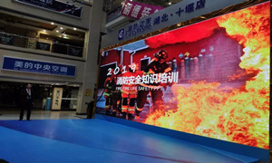 2121非凡之家十堰店|消防培训不松弛，筑牢商场安全防火墙！